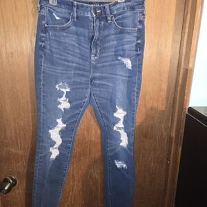 American Eagle Women's Size 10 Skinny Jeans